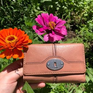 Fossil Leather Tri Fold Wallet